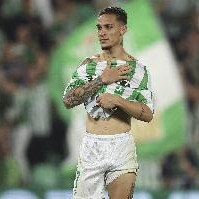 电讯报：曼联今日与贝蒂斯谈安东尼转会，双方正朝着达成协议努力