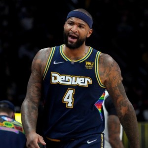 问鼎娱乐网址-考辛斯：约基奇和我做队友时就说过他很快就退役 最多也就再打2年